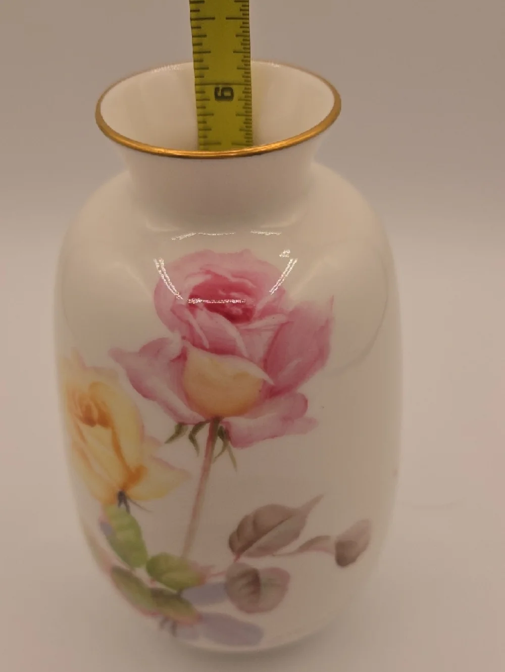 Noritake Bone China Nippon Toki Kaisha 6 1/2” Vase With Gold Rim Signed